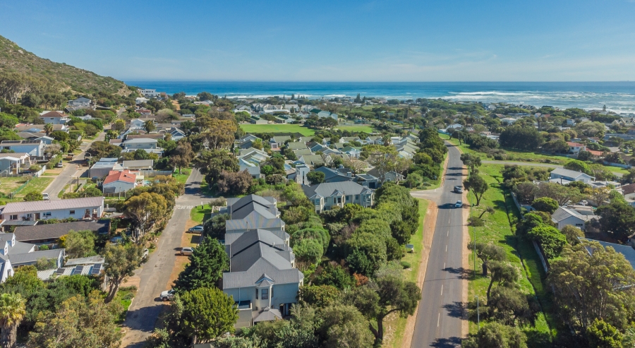3 Bedroom Property for Sale in Kommetjie Western Cape